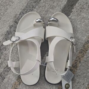 a new day White Buckle Toe-Ring Women’s Sandals